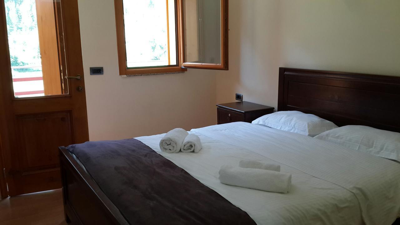 Villa Dini Валбона Экстерьер фото